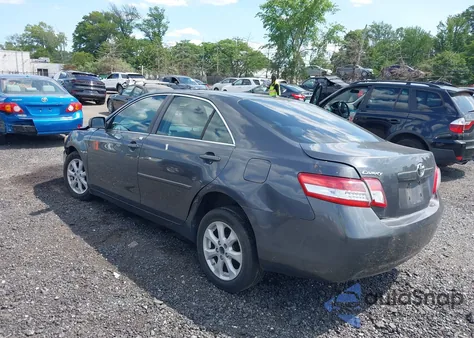 2011 Toyota Camry Le z USA, uszkodzony, nr VIN 4T1BF3EK6BU684661